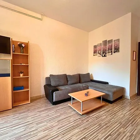 Butkovi - Two Bedroom A3 דירה *