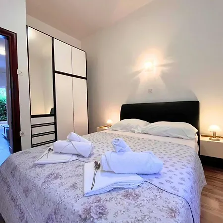 דירה Butkovi - Two Bedroom A3