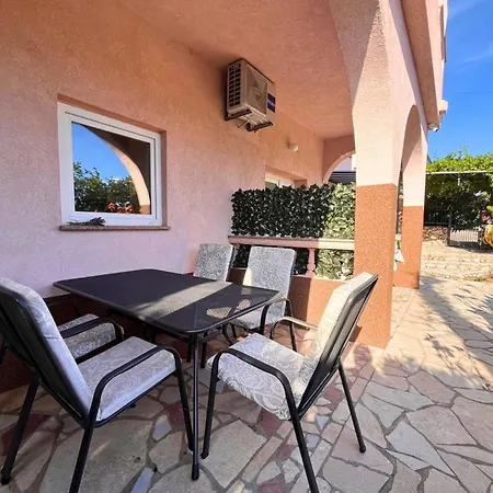 Butkovi - Two Bedroom A3 Novi Vinodolski