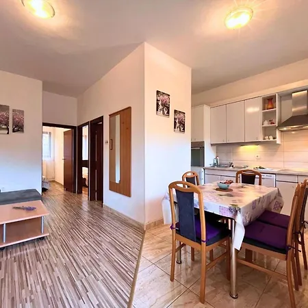 Butkovi - Two Bedroom A3 Appartement Novi Vinodolski