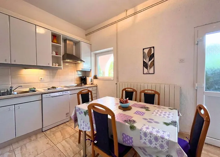 דירה Butkovi - Two Bedroom A3