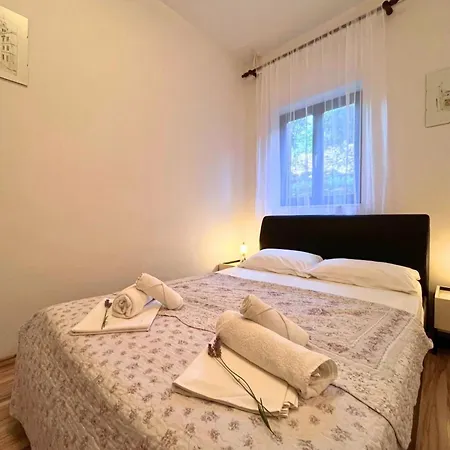 Apartmán Butkovi - Two Bedroom A3 *