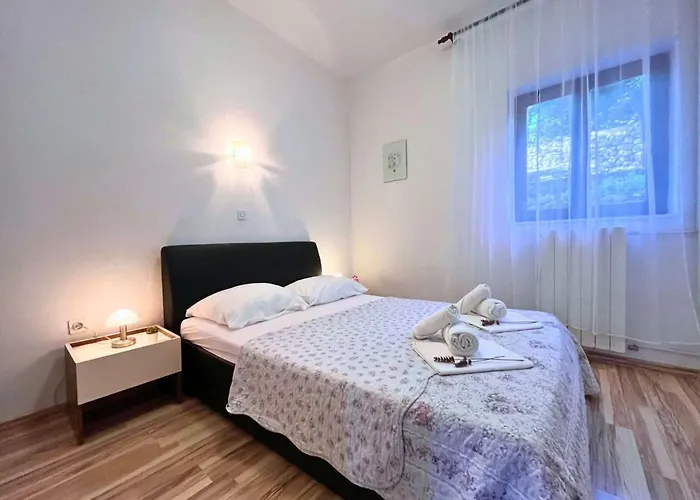 Lägenhet Butkovi - Two Bedroom A3 *